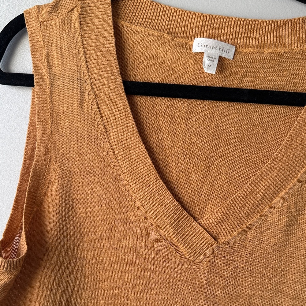 Garnet Hill V-Neck Sleeveless Tank in 100% Linen size medium M